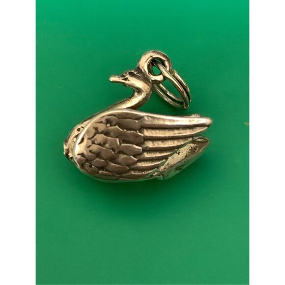 Partridge in a Pear Tree Swan Sterling Silver Jewelry Charm #song #Christmas - Picture 2 of 3